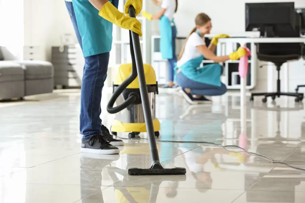 Main Team Cleaning Image 1